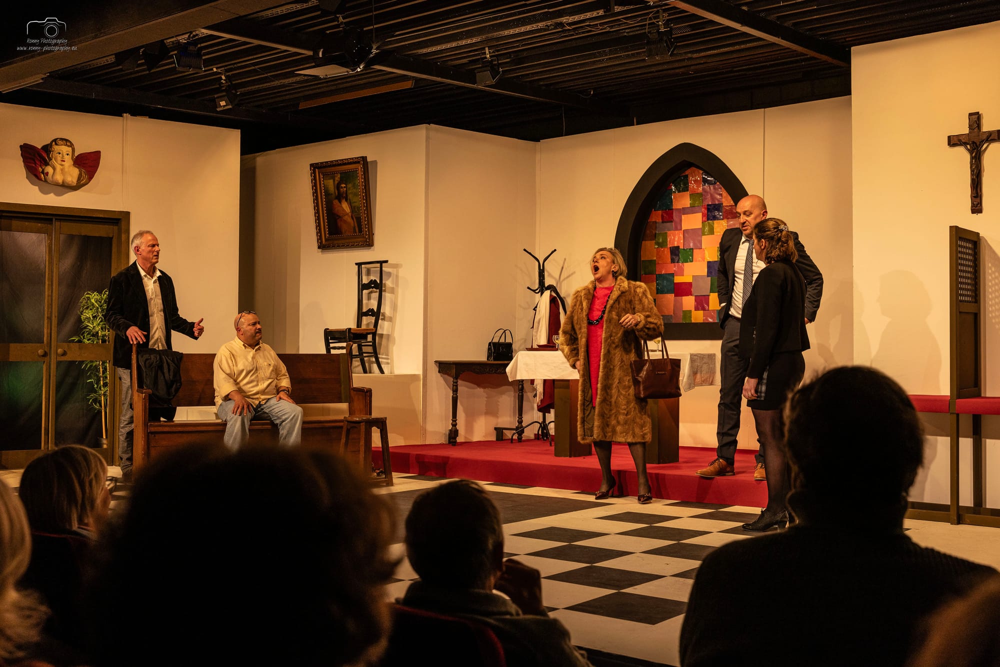 Toneelstuk Schoonzusjes