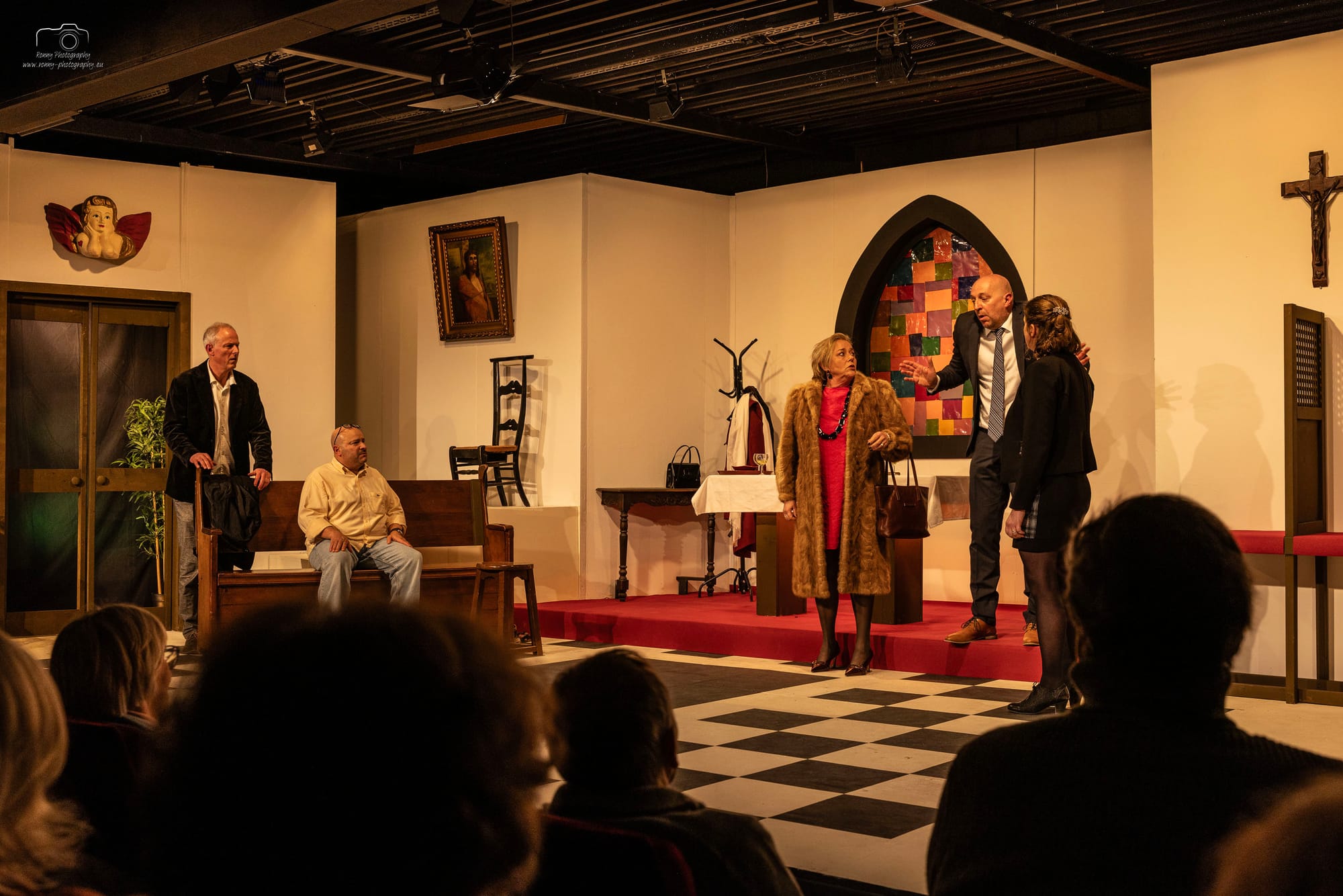 Toneelstuk Schoonzusjes