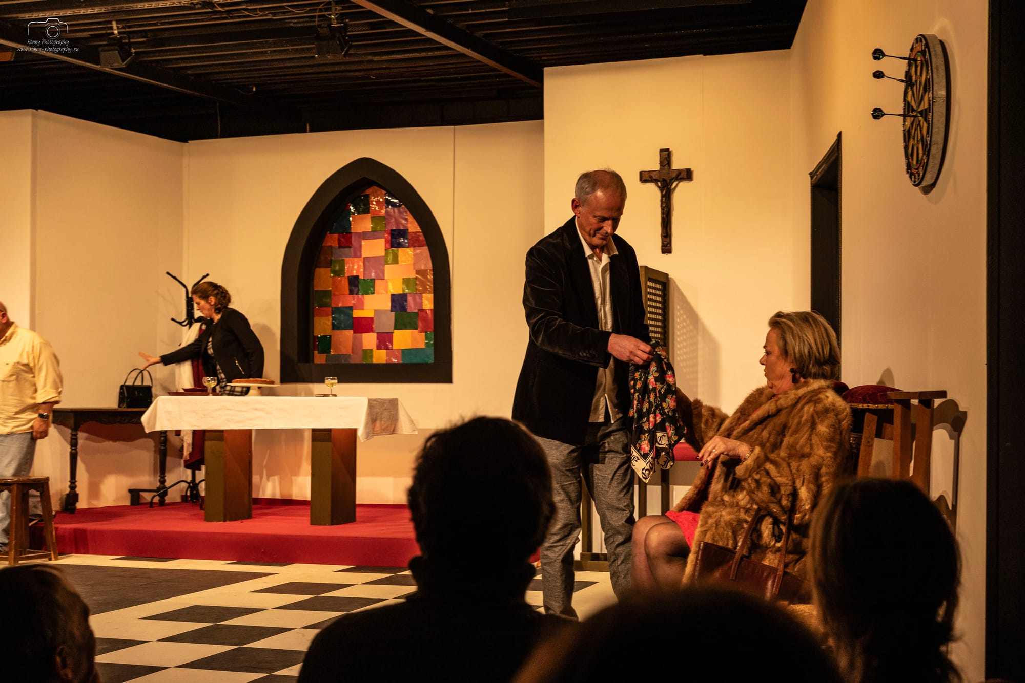 Toneelstuk Schoonzusjes