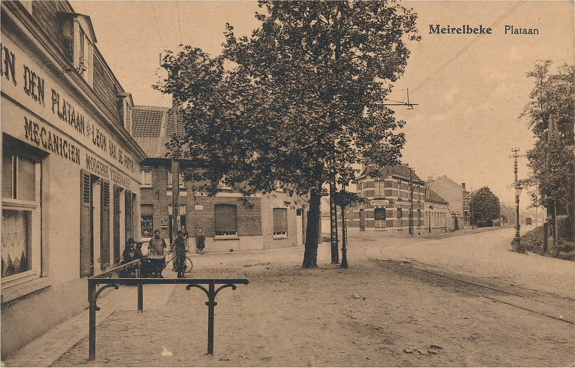 Restoring old photos to vibrant colors