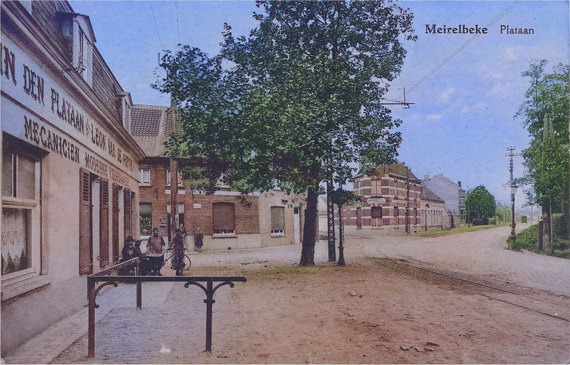 Restoring old photos to vibrant colors