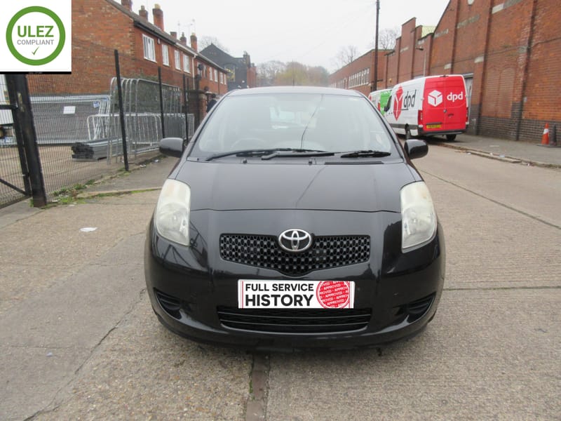 Toyota Yaris 1.3 VVTi-TR Petrol