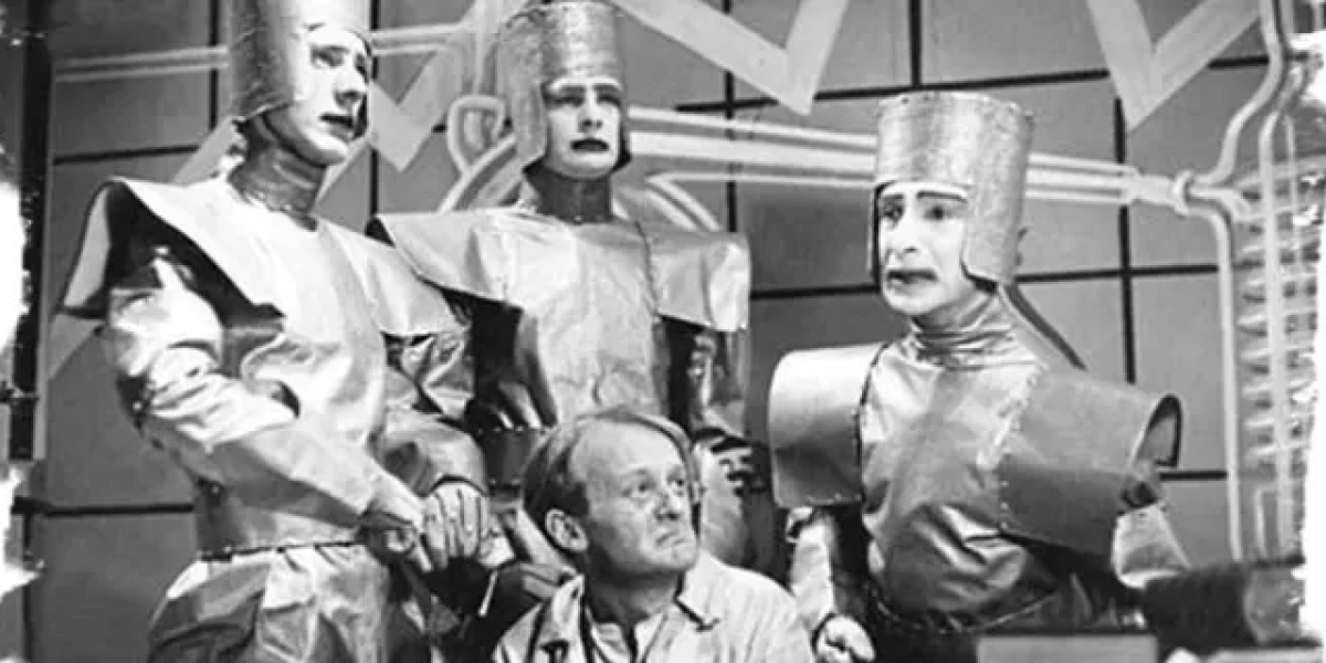 R.U.R. (Rossum's Universal Robots) (1938)
