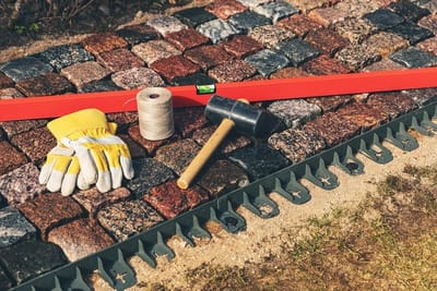 5 DIY Mistakes That Shorten Your Walkway’s Life