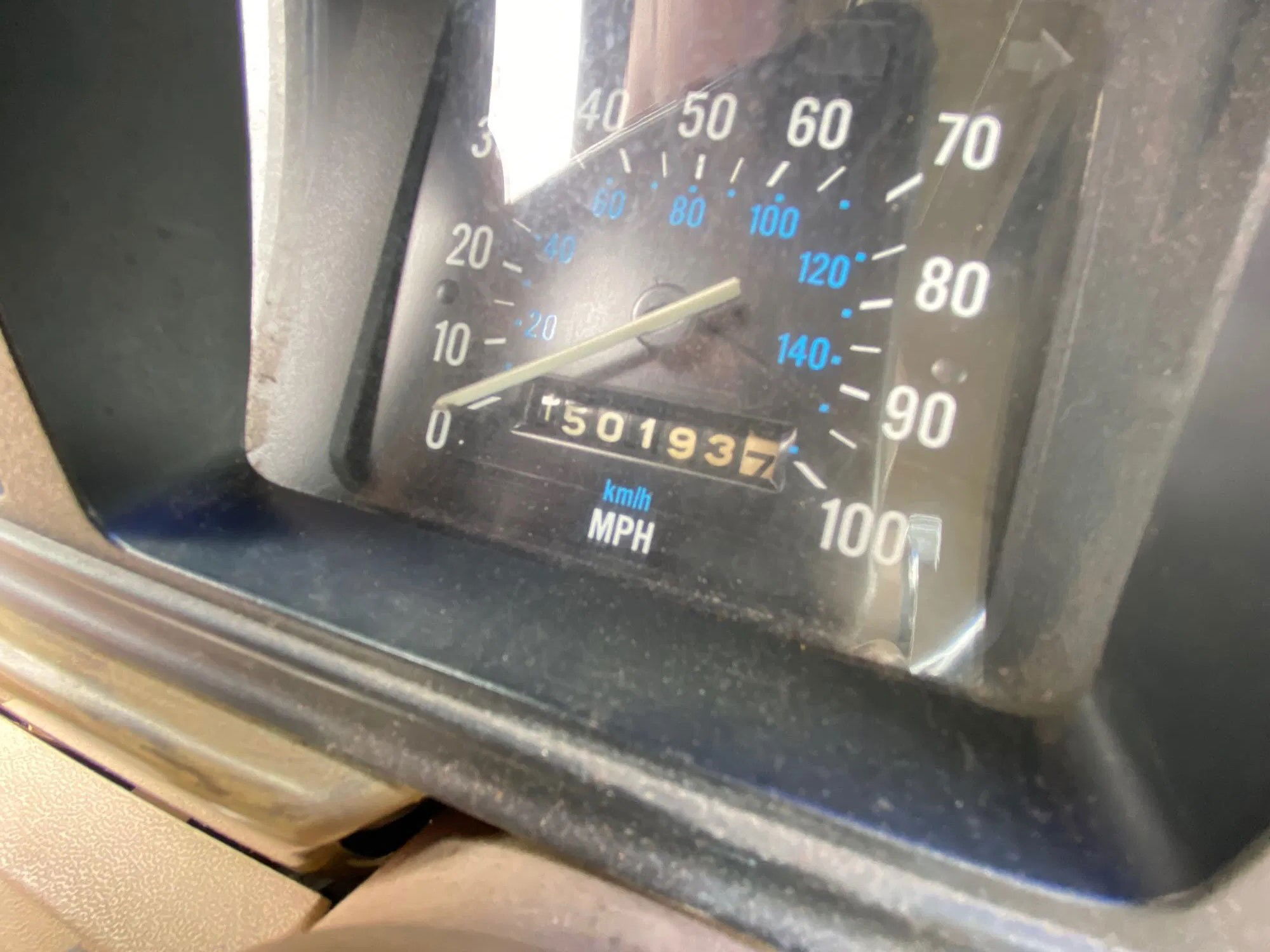 1990 Jeep Grand Wagoneer