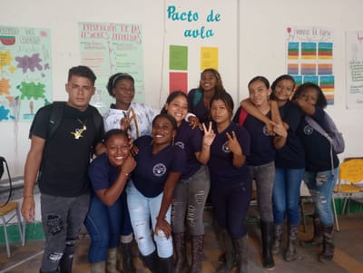 FORMACIÓN EN PROYECTO DE VIDA PARA ADOLESCENTES DE GRADO 10 EN LA VEREDA CANDELILLAS