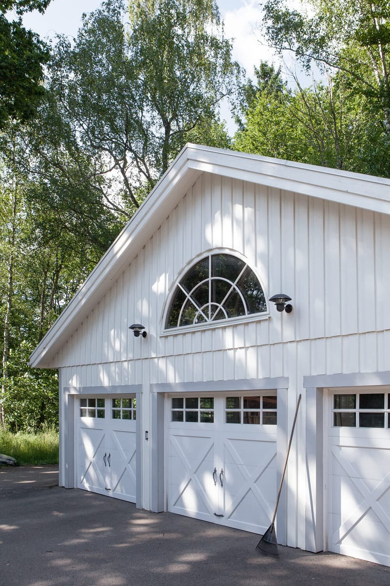 EKSTRANDS indgangspartier, porte- og garagedøre