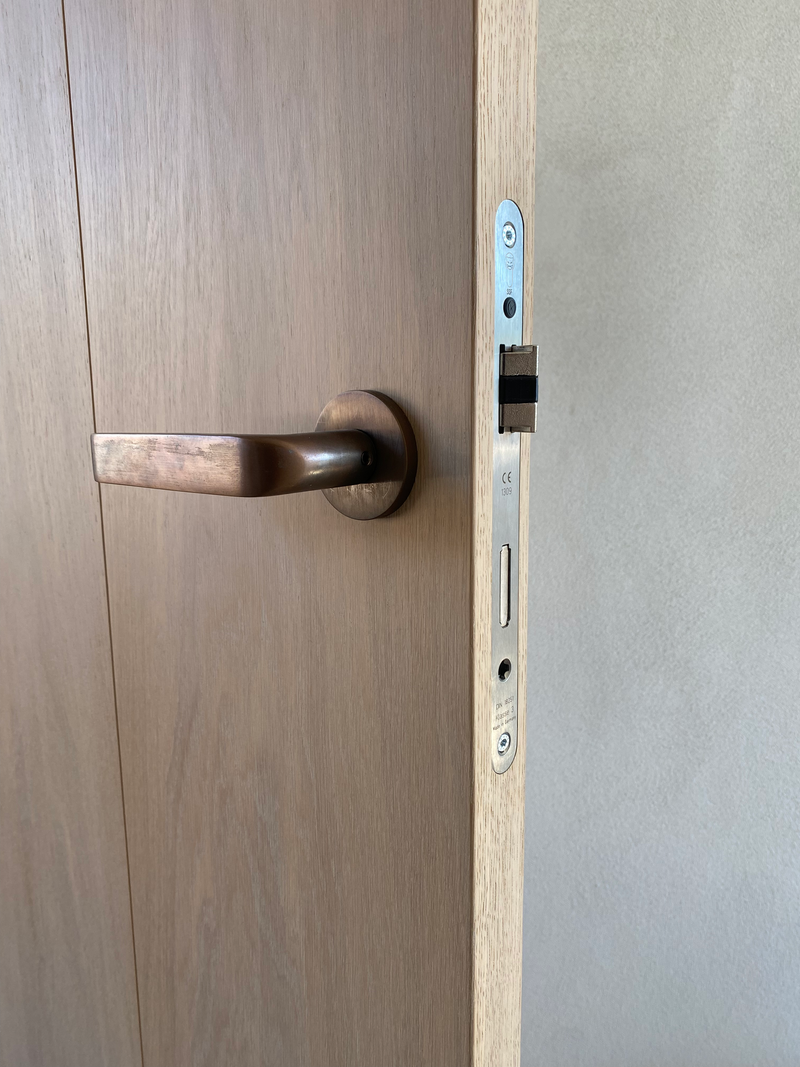 EKSTRANDS døre i massiv træ eller finér