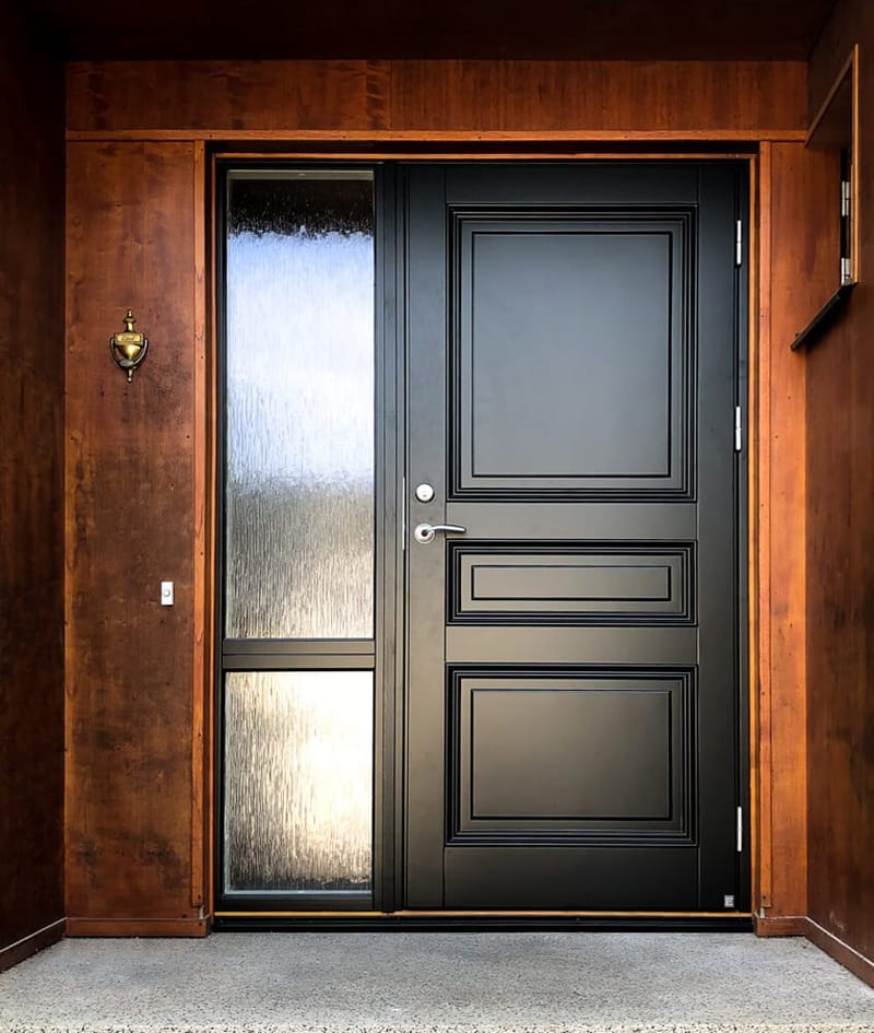 En Ekstrands dør kan males i alle NCS eller RAL farver