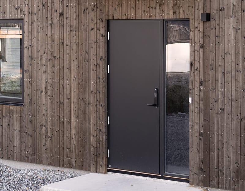 En Ekstrands dør kan males i alle NCS eller RAL farver