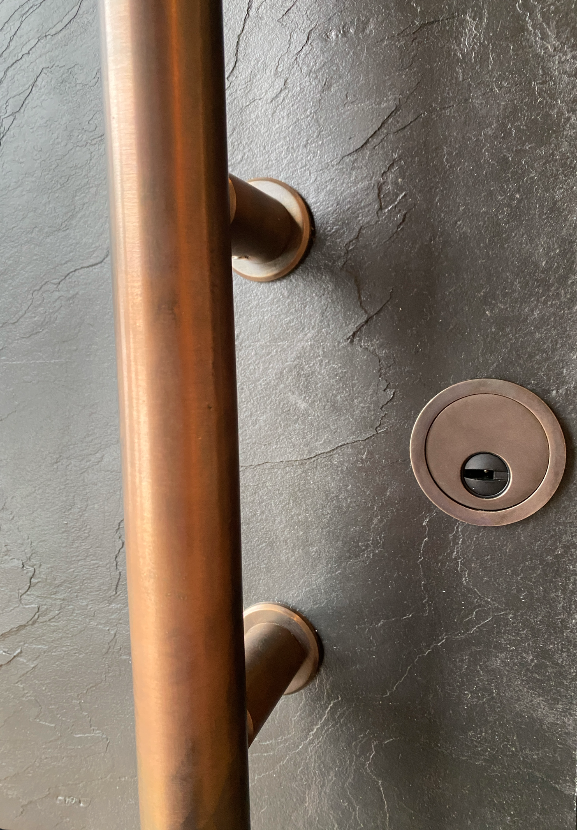 Skiffer sten i forskellige overflader