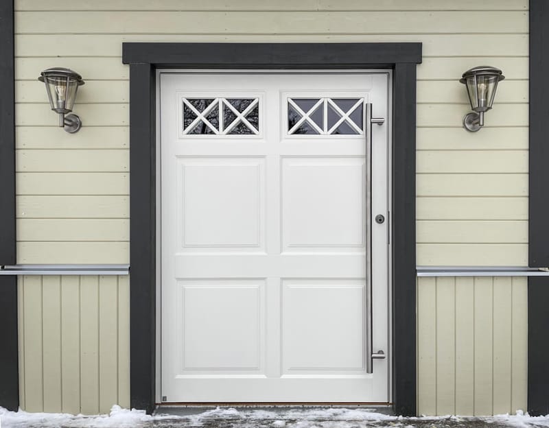 Åbner om sin egen akse. Min. bredde 1100 mm.