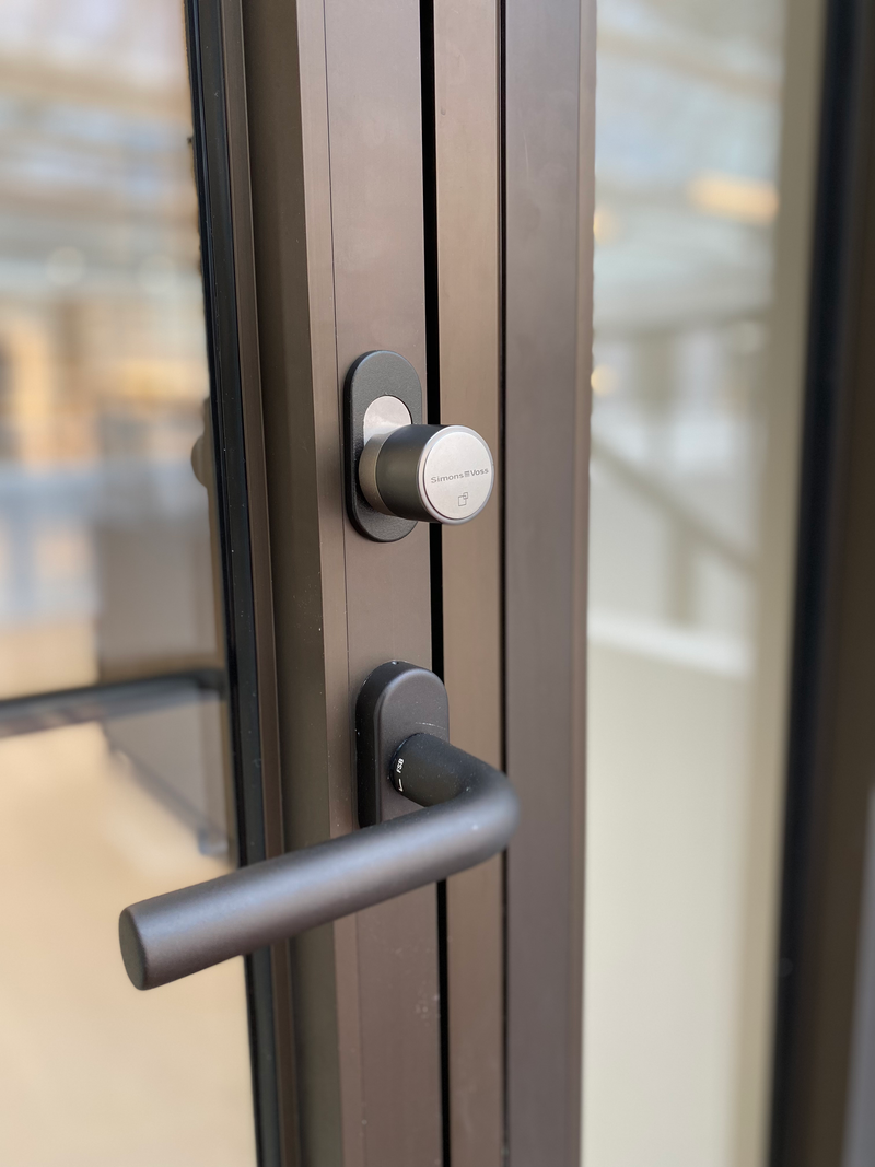 SD lyd glasvægge med- eller uden sprosser til private og professionelle