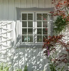 Ekstrands snedker lavede døre & vinduer