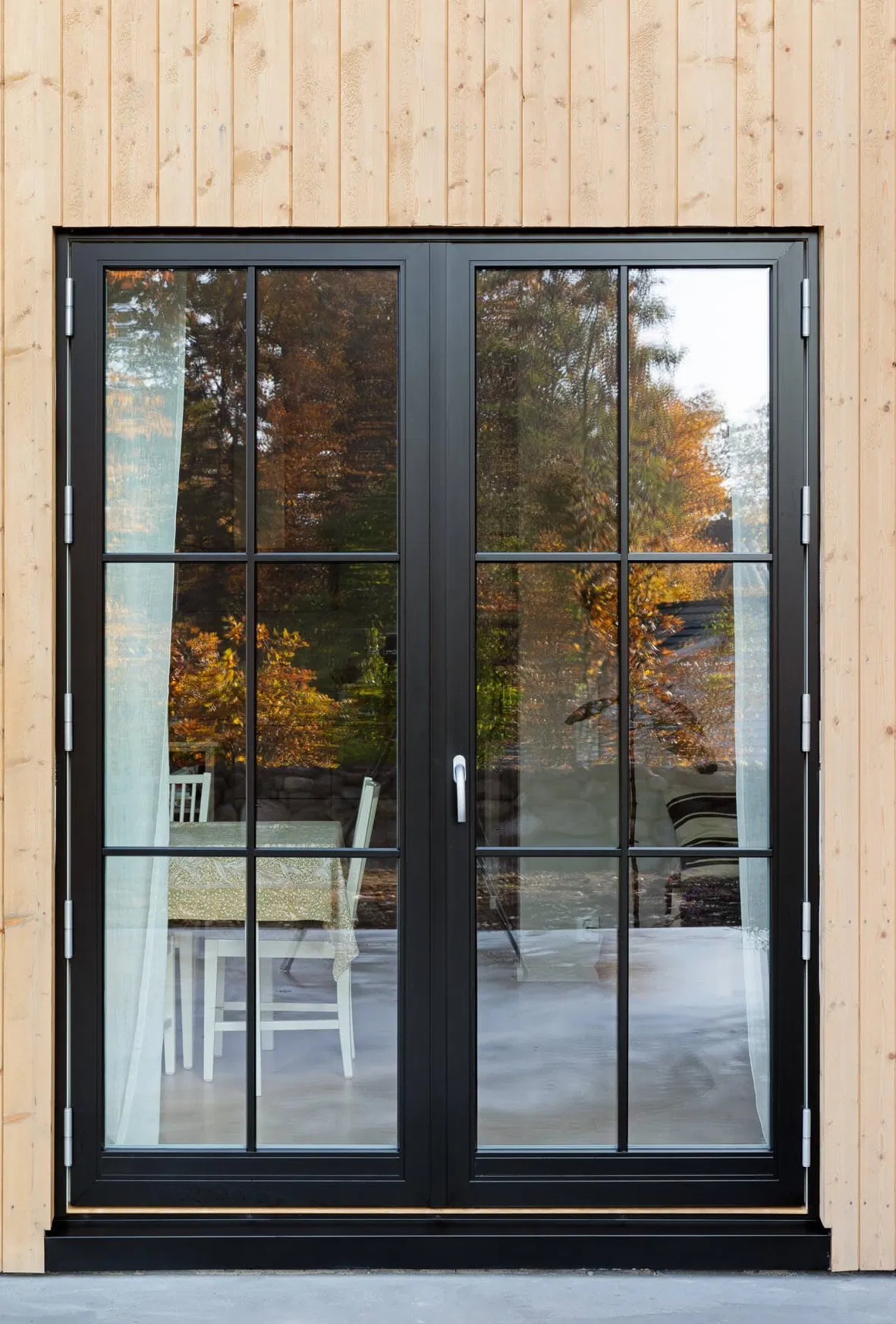 Ekstrands snedker lavede døre & vinduer