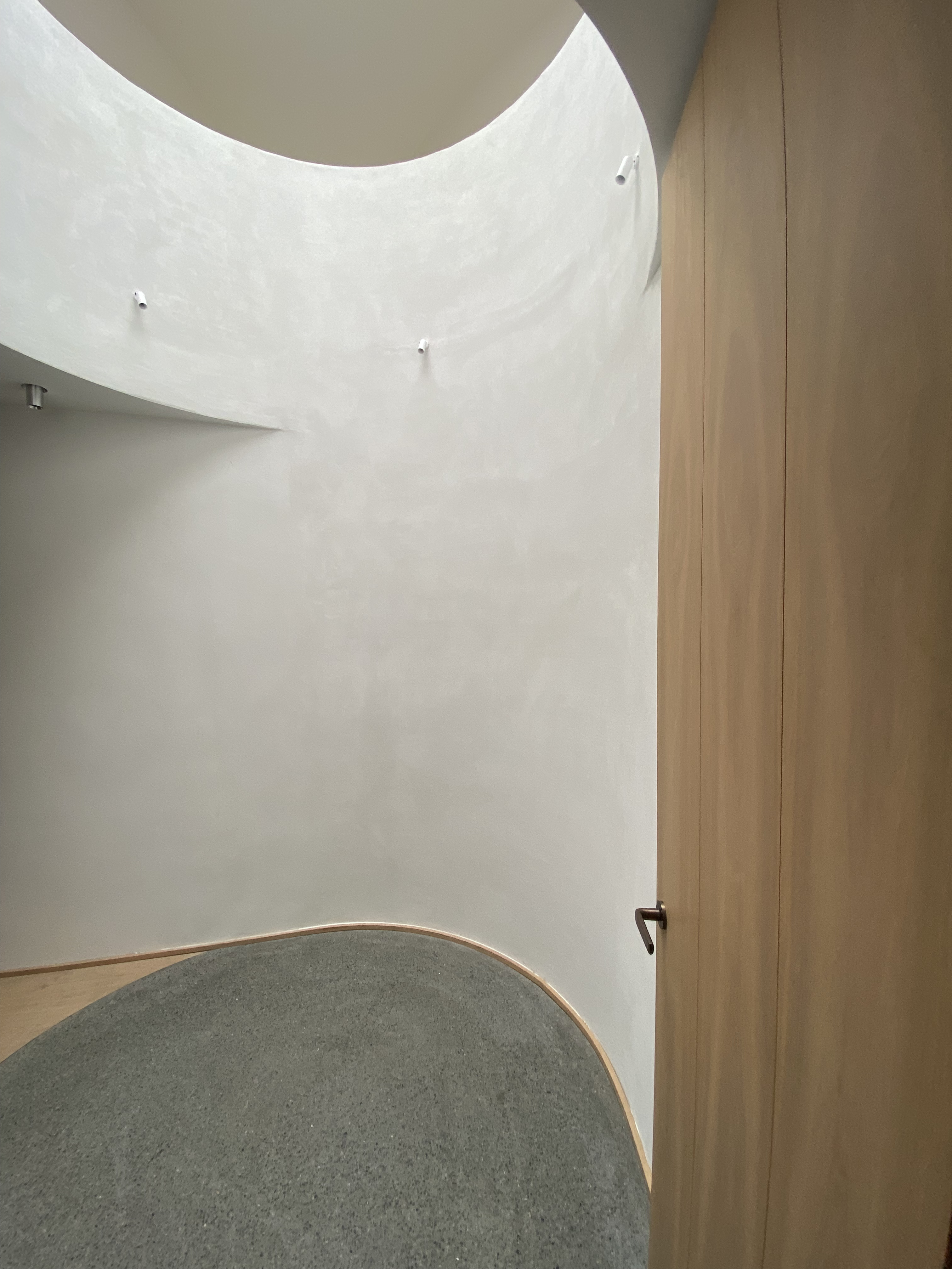 EKSTRANDS doors in solid wood or veneer