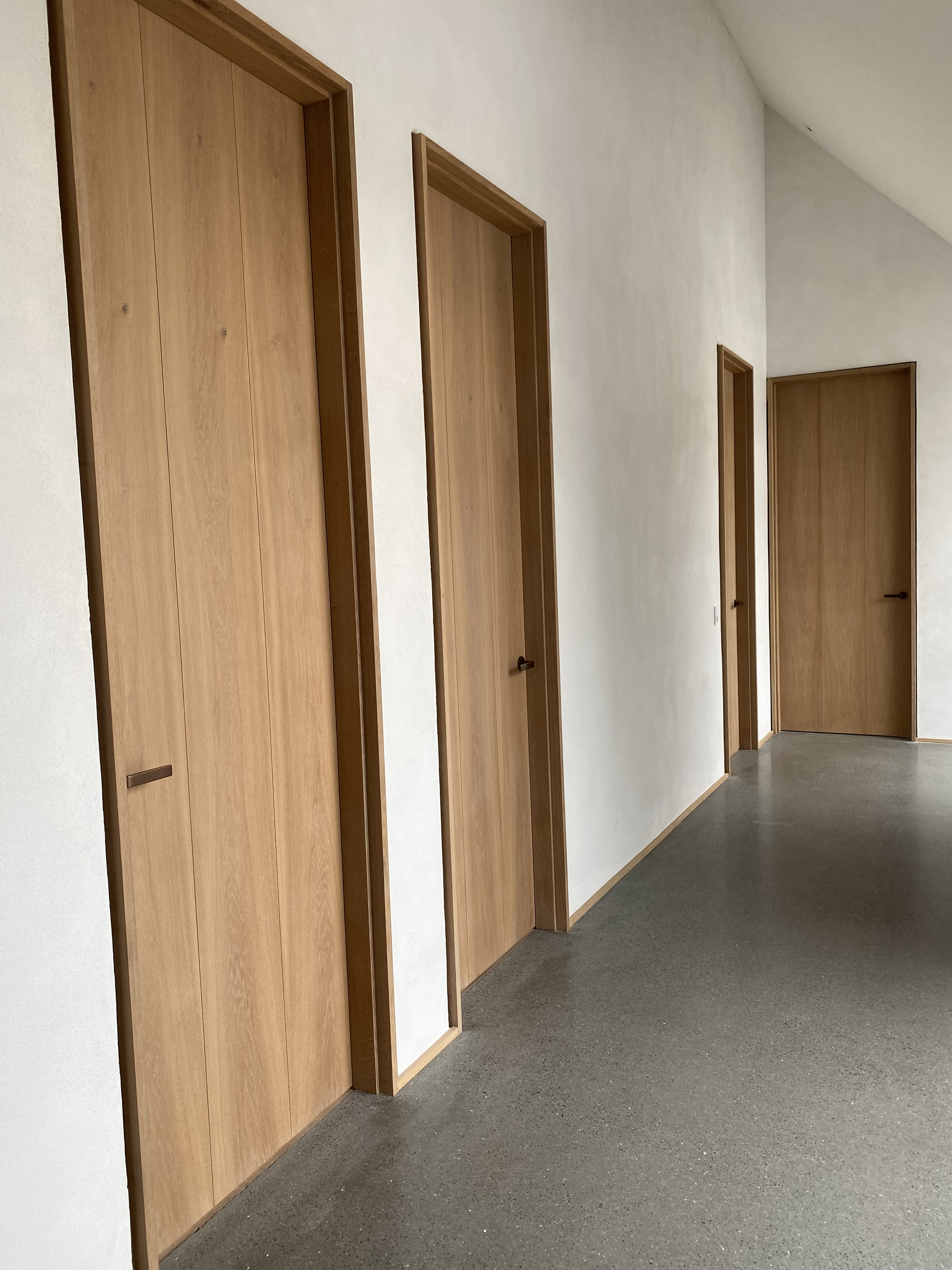 EKSTRANDS doors in solid wood or veneer