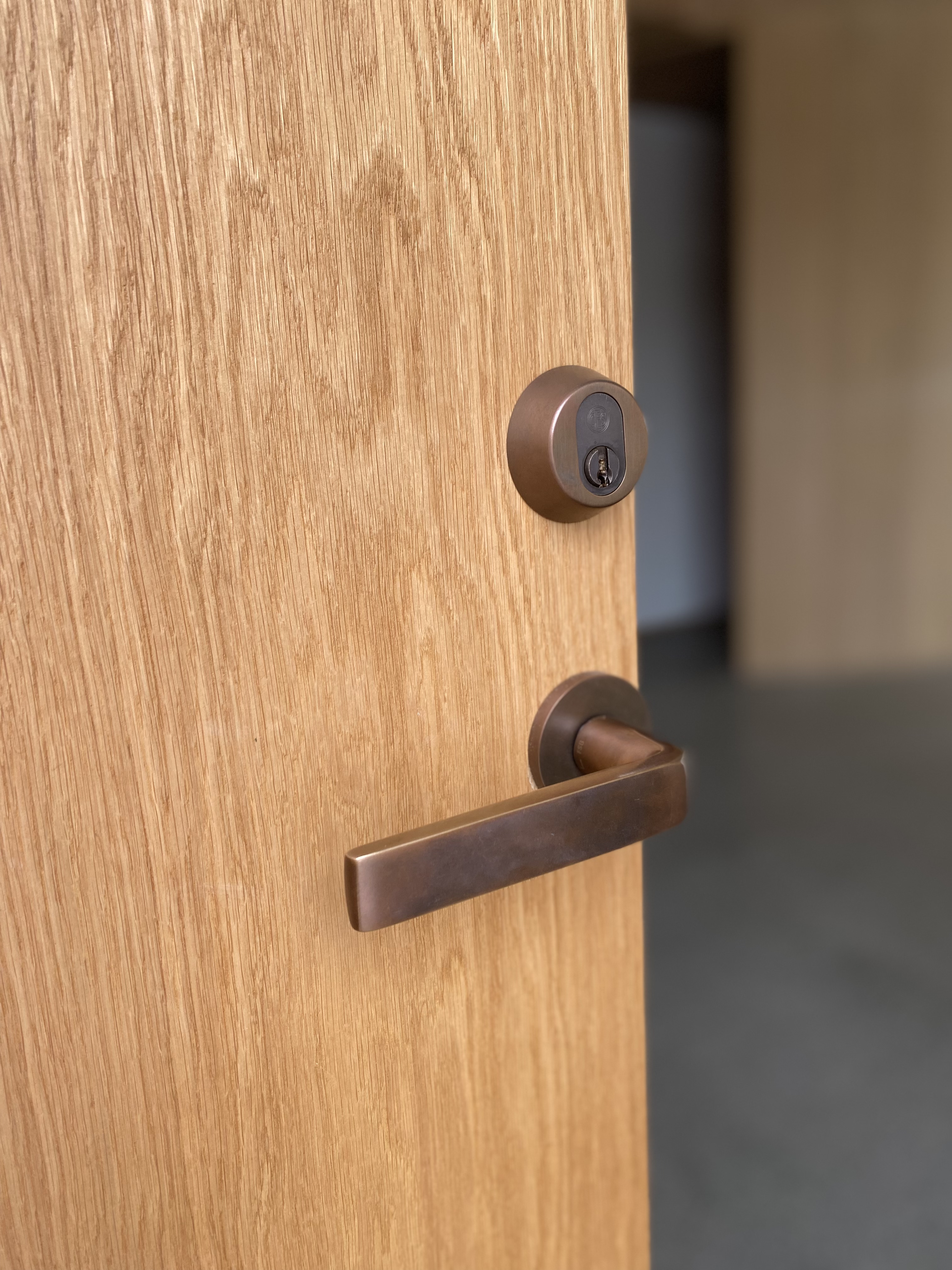 EKSTRANDS doors in solid wood or veneer