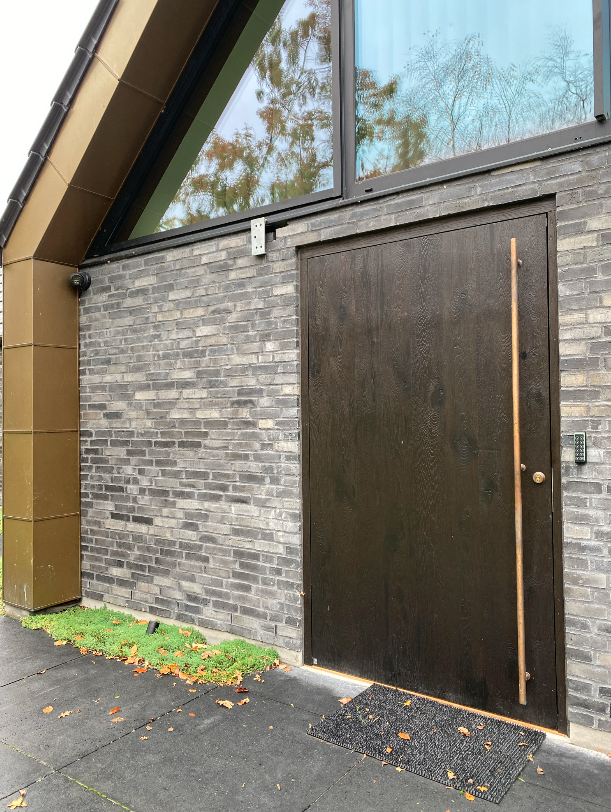 EKSTRANDS doors in solid wood or veneer