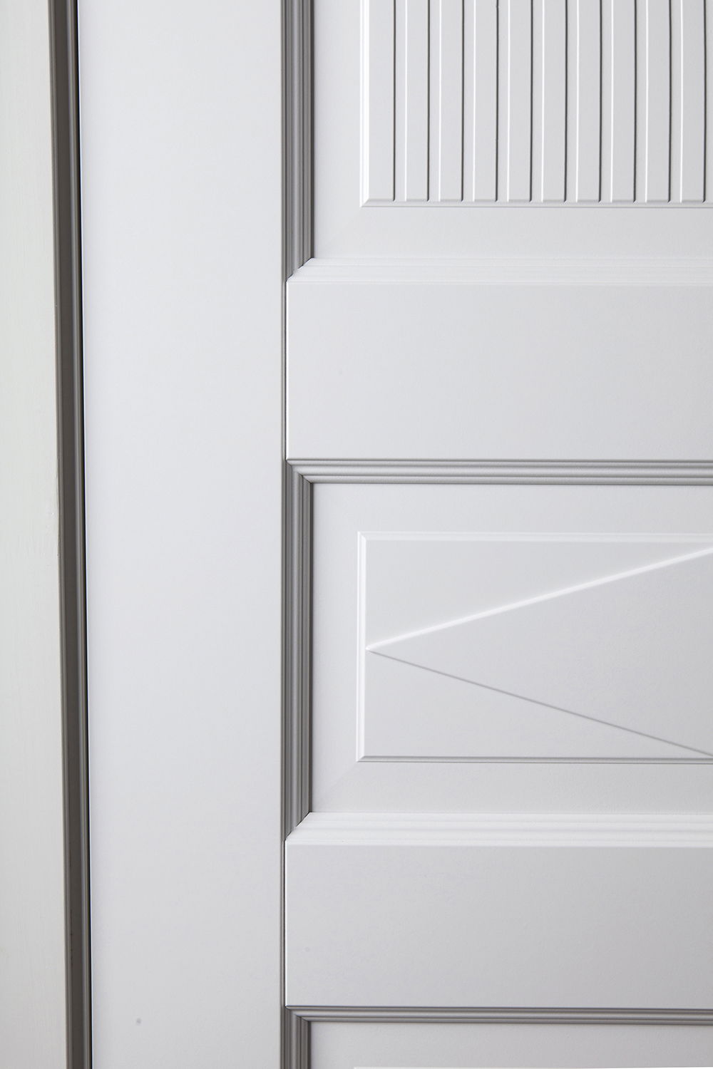 An Ekstrand door can be painted in all NCS or RAL colors.