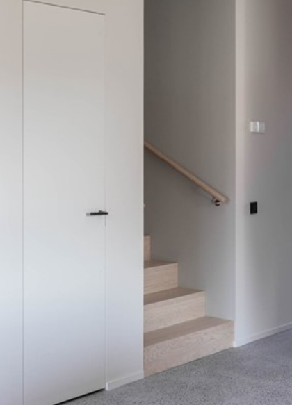 An Ekstrand door can be painted in all NCS or RAL colors.