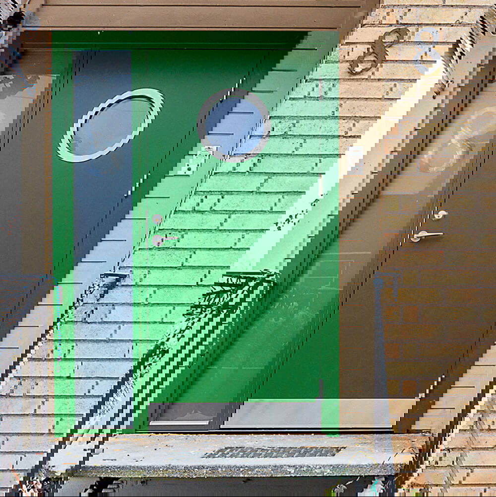 An Ekstrand door can be painted in all NCS or RAL colors.