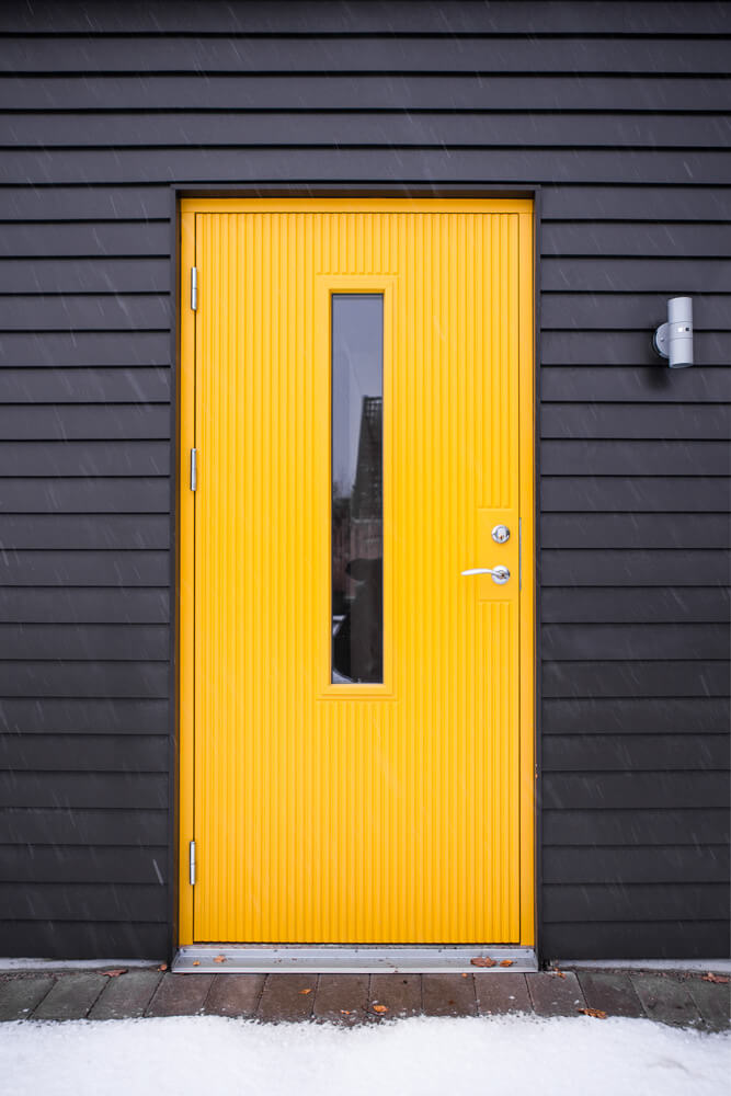An Ekstrand door can be painted in all NCS or RAL colors.