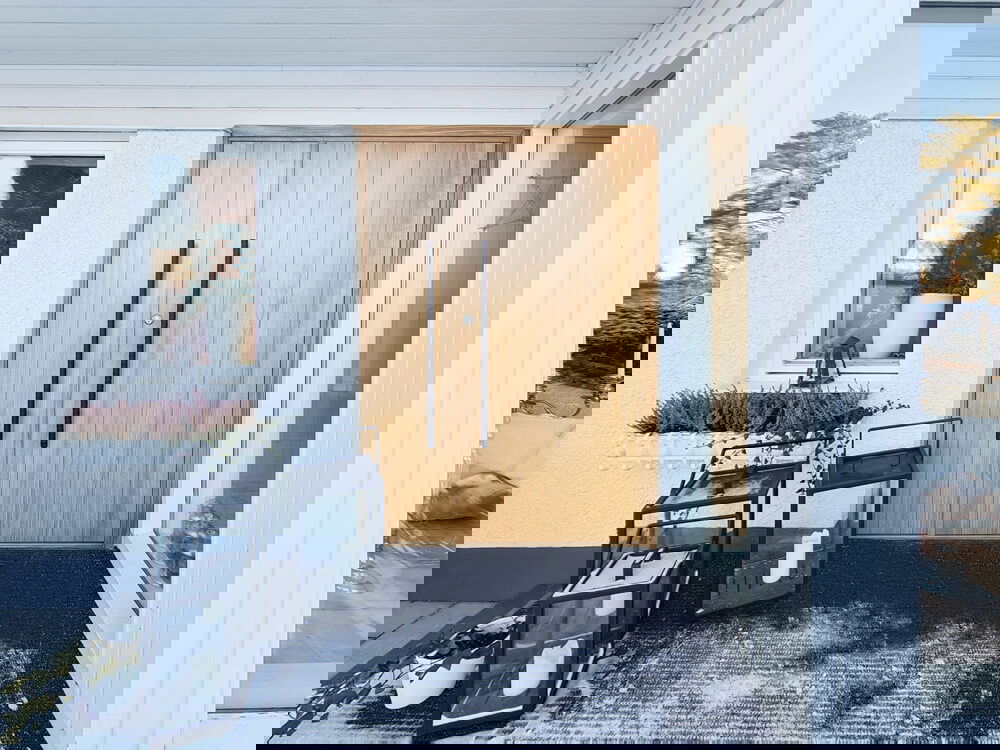 All EKSTRANDS doors can be made into double doors.