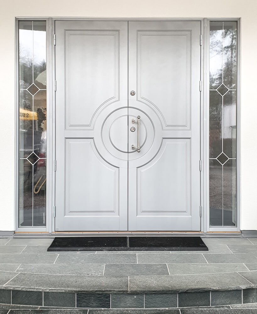 All EKSTRANDS doors can be made into double doors.