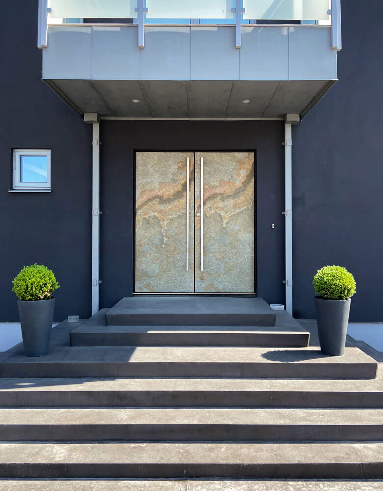 Slate stone in different surfaces