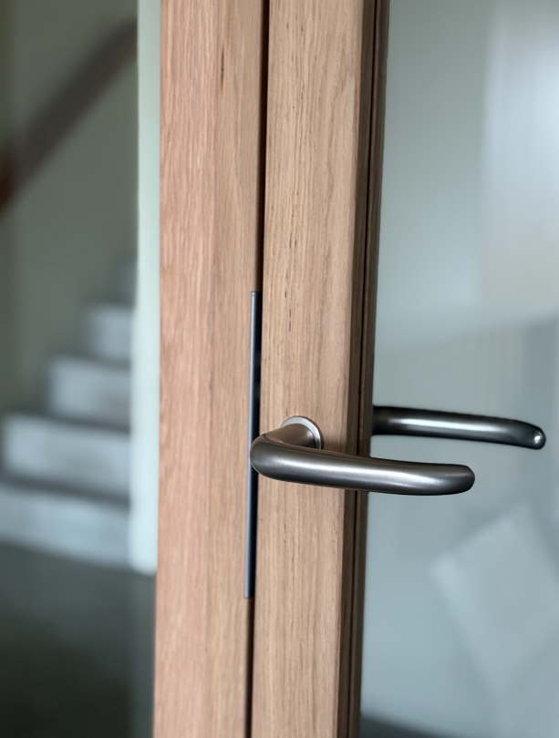 EKSTRANDS doors in solid wood or veneer