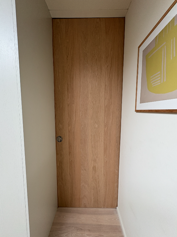 EKSTRANDS doors in solid wood or veneer