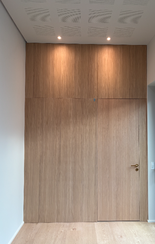 EKSTRANDS doors in solid wood or veneer