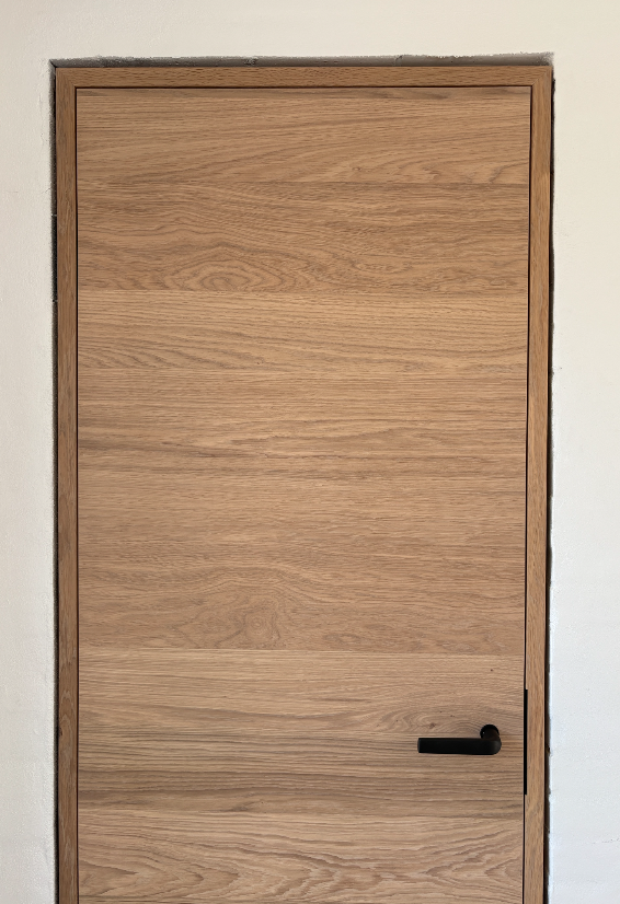 EKSTRANDS doors in solid wood or veneer