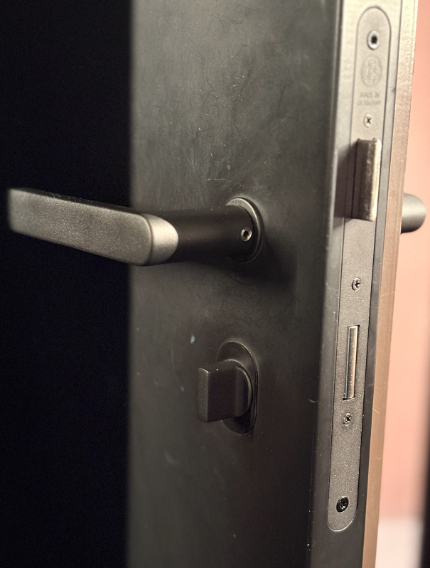 SSF and CES module lock and lock cylinders