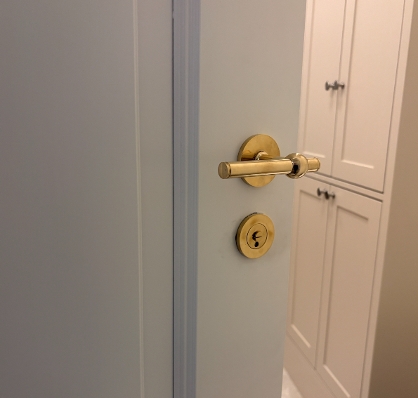 Studio Damm offers solid unpolished brass handles and hinges