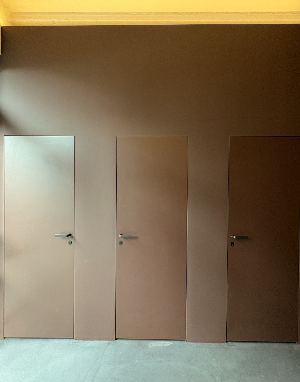 An Ekstrand door can be painted in all NCS or RAL colors.
