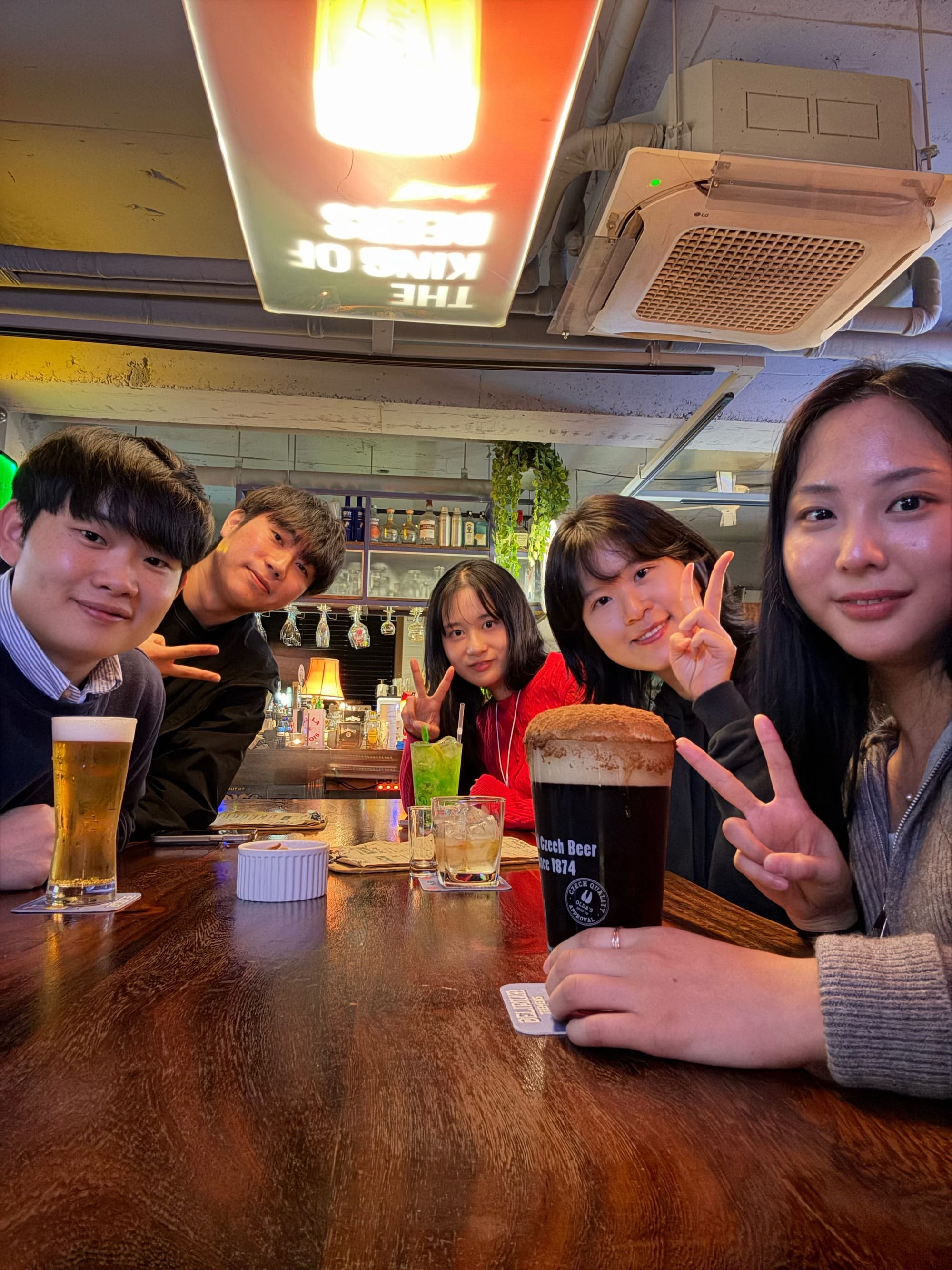 11.04. 25. Welcome, Helen!