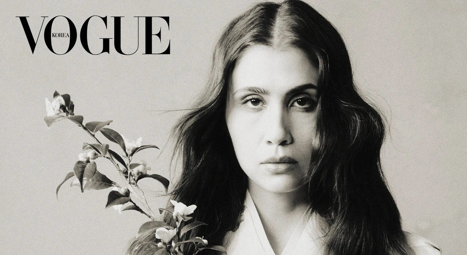 Vogue Korea 2월호 화보 커버 모델 선정 | Luisa 졸업생, 2026. 02.