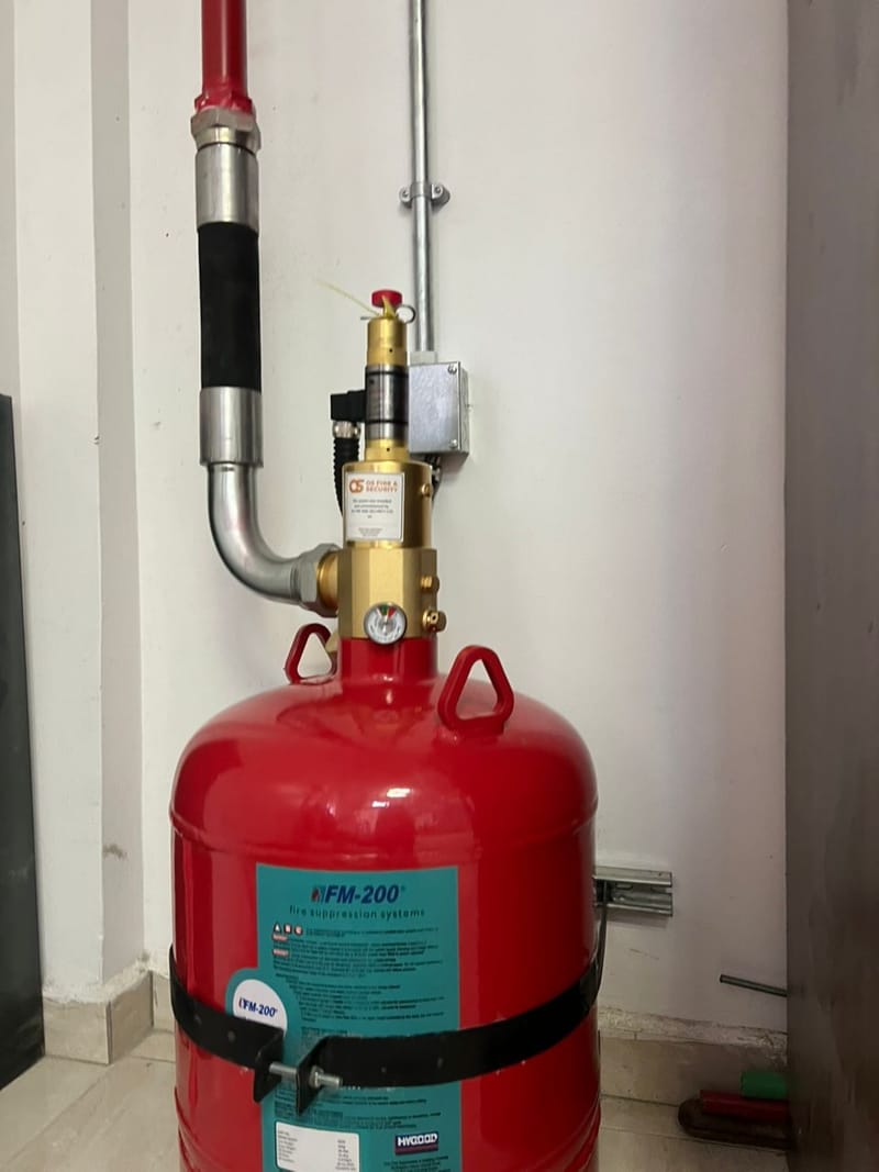 FM 200 Cylinder