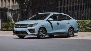 مش هتحتار بعد النهارده! مقارنة نارية بين لادا جرانتا وشيفروليه أوبترا 2025 – مين الأفضل لجيبك ومشاويرك؟