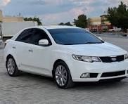 كيا سيراتو 2012: مزيج بين العملية والفخامة في سوق المستعمل"