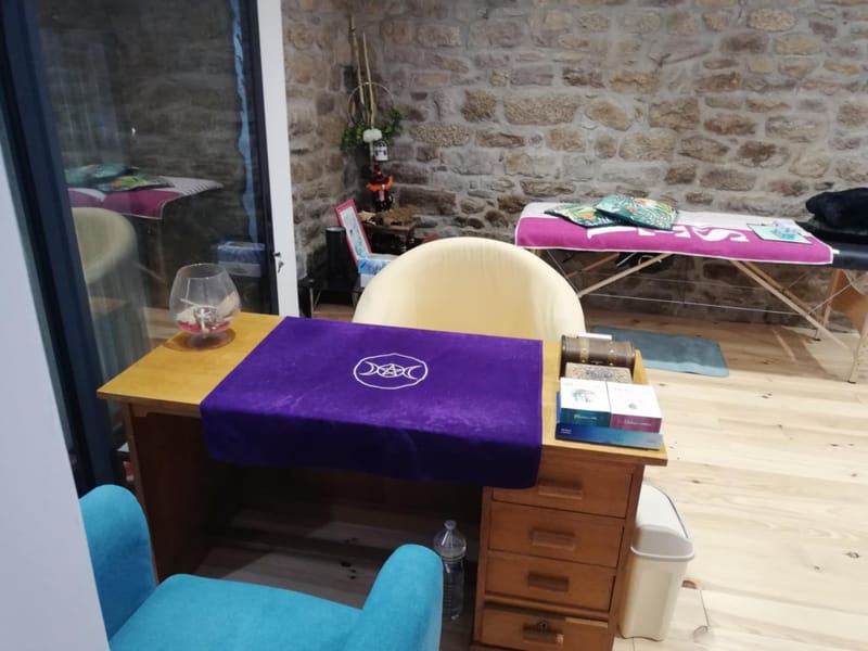 J'accompagne en voyance et en médiumnité...