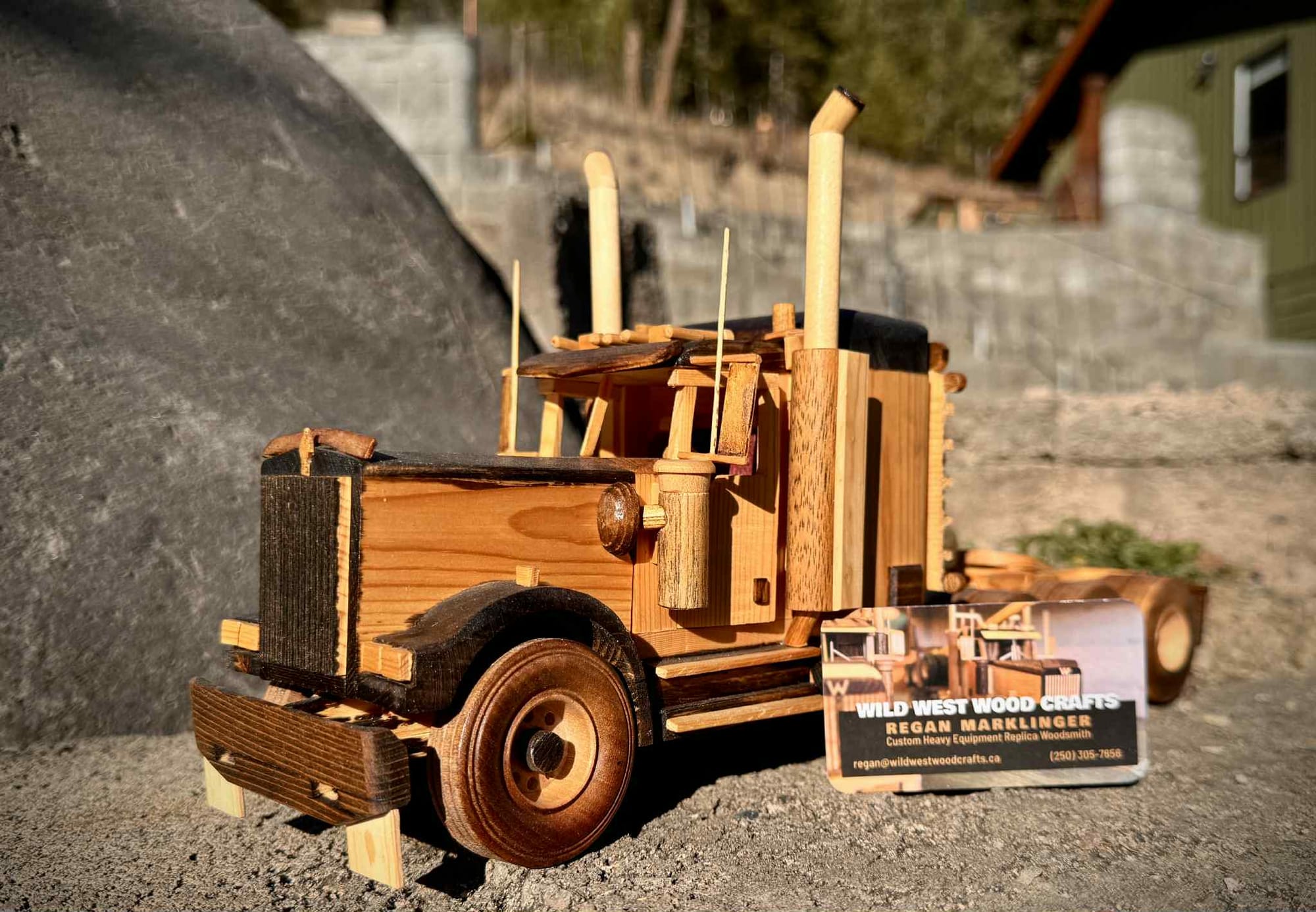 Hand-crafted Kenworth / lowbed model