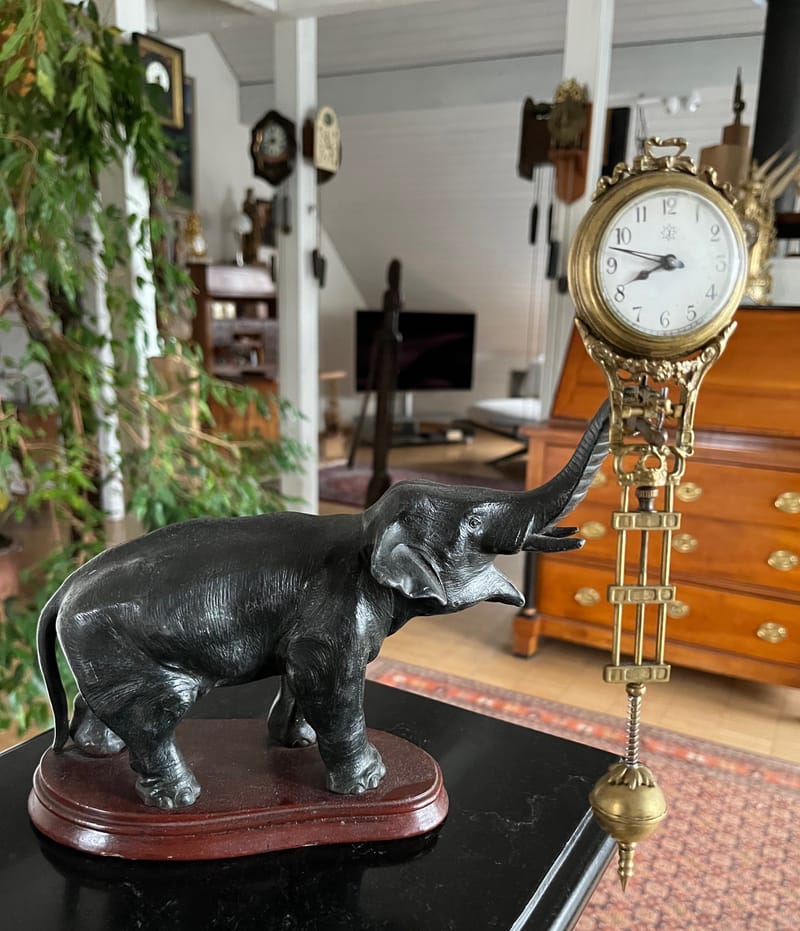 (160S) SCHWINGPENDELUHR JUNGHANS