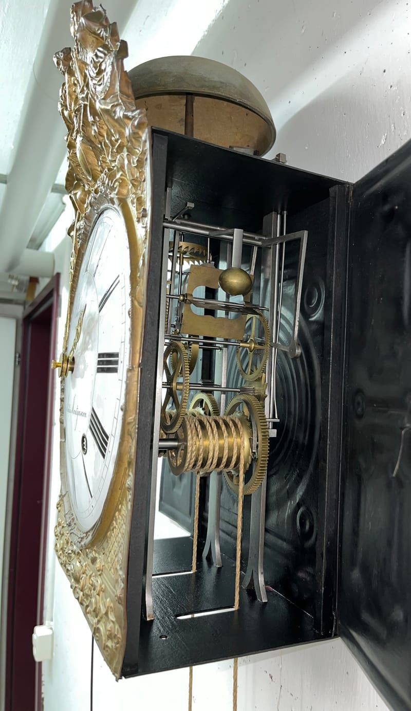 (166S) COMTOISE MIT SPINDELHEMMUNG