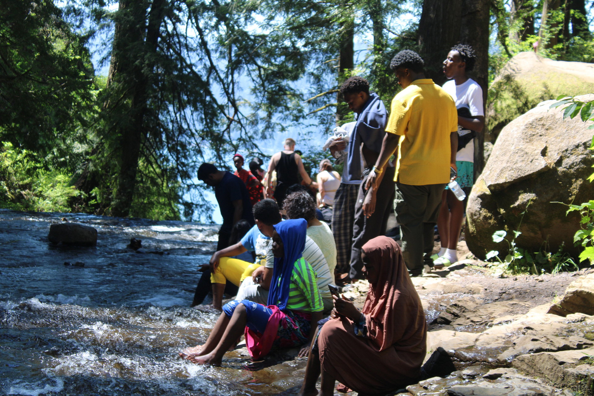 Multnomah Falls Safar Socdaal