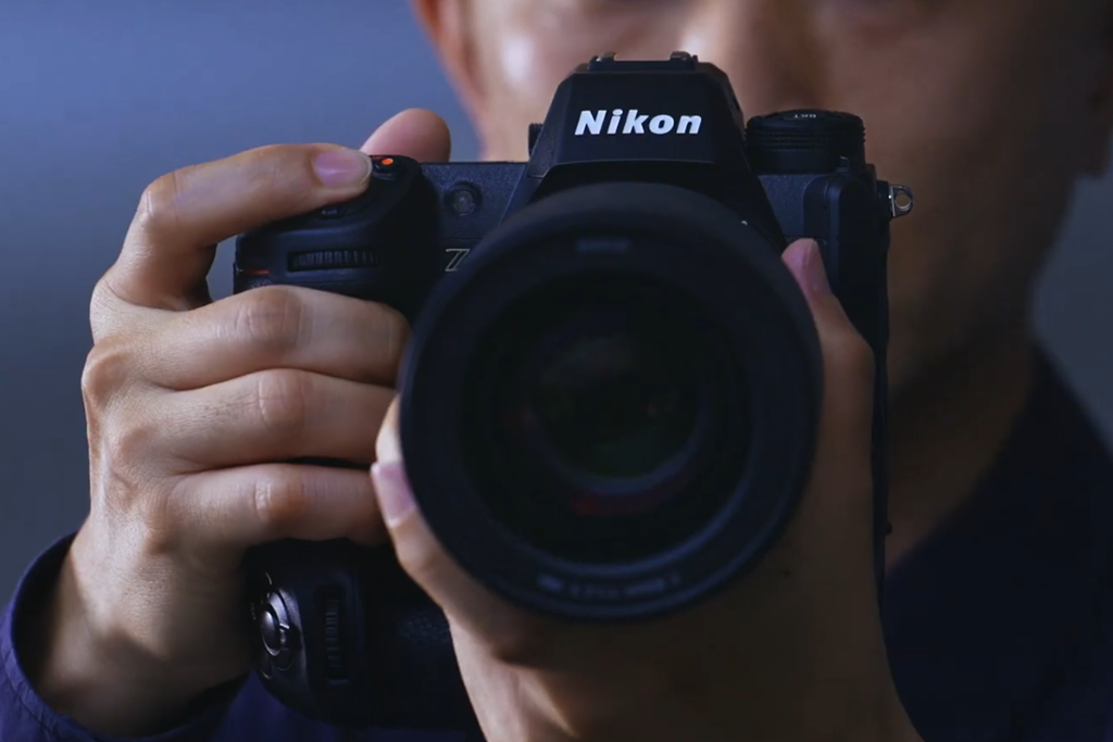 NIKON