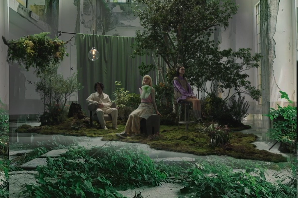 THE BOTANIST