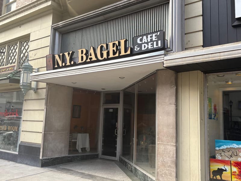 Restaurant for Lease - $2,800 per month plus utilities